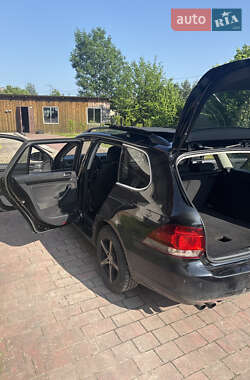 Універсал Volkswagen Golf 2010 в Львові
