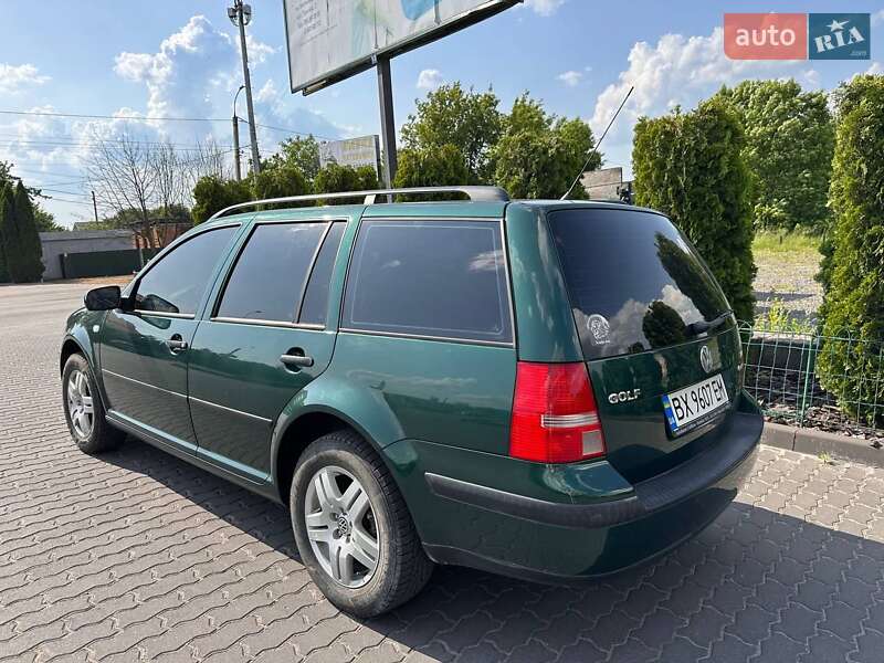 Універсал Volkswagen Golf 2003 в Хмельницькому