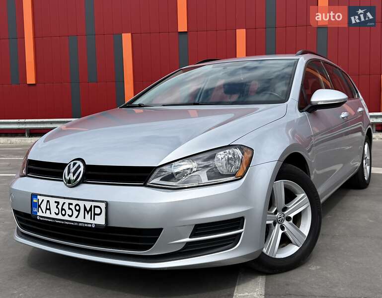Универсал Volkswagen Golf 2015 в 