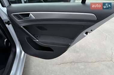 Универсал Volkswagen Golf 2015 в 