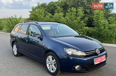 Универсал Volkswagen Golf 2013 в 