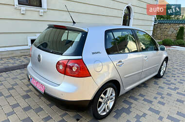 Хэтчбек Volkswagen Golf 2007 в 