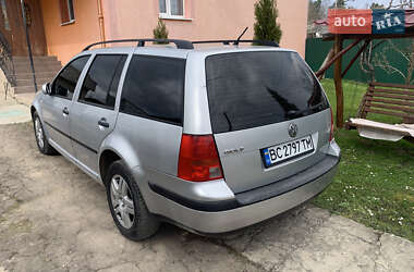 Универсал Volkswagen Golf 2002 в 