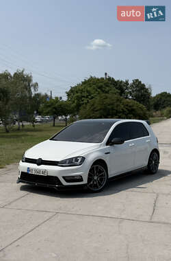 Хэтчбек Volkswagen Golf 2013 в Днепре
