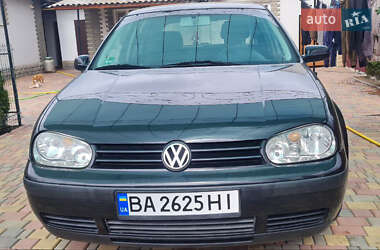 Хетчбек Volkswagen Golf 2002 в Любашівці