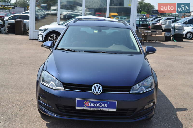 Универсал Volkswagen Golf 2014 в Киеве