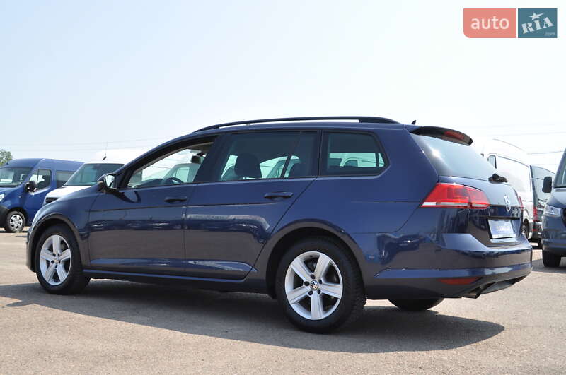 Универсал Volkswagen Golf 2014 в Киеве