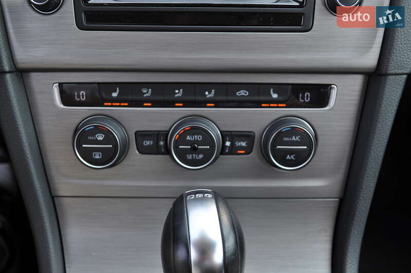 Универсал Volkswagen Golf 2014 в Киеве