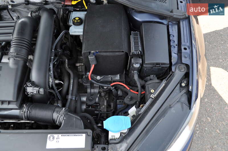 Универсал Volkswagen Golf 2014 в Киеве