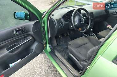 Хэтчбек Volkswagen Golf 1998 в 