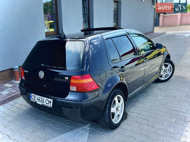Хетчбек Volkswagen Golf 1999 в Чернівцях