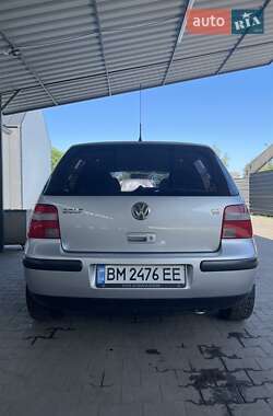 Хэтчбек Volkswagen Golf 2003 в 