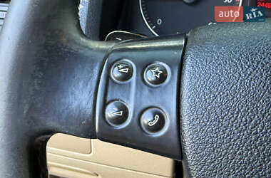 Хэтчбек Volkswagen Golf 2005 в 