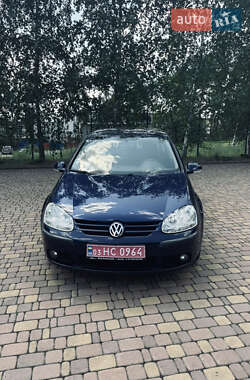 Хетчбек Volkswagen Golf 2006 в Солоніцівці