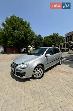Хетчбек Volkswagen Golf 2007 в Сторожинці