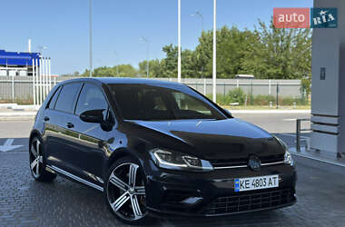 Хэтчбек Volkswagen Golf 2015 в Николаеве