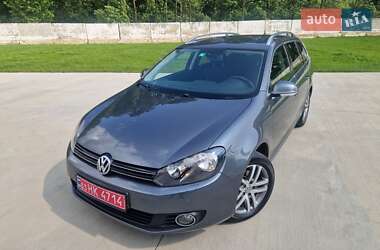 Універсал Volkswagen Golf 2009 в Луцьку