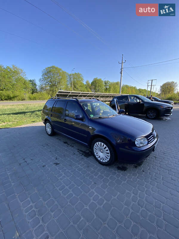 Универсал Volkswagen Golf 2000 в Виннице