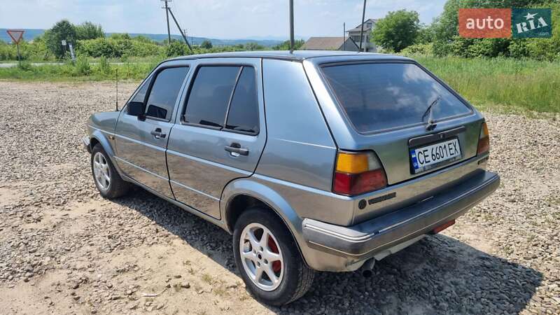 Хэтчбек Volkswagen Golf 1987 в Черновцах