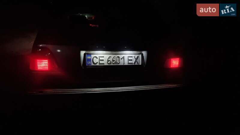 Хэтчбек Volkswagen Golf 1987 в Черновцах