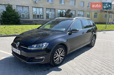 Универсал Volkswagen Golf 2016 в 
