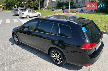 Универсал Volkswagen Golf 2016 в 