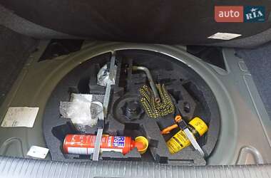 Хэтчбек Volkswagen Golf 2011 в Хмельницком