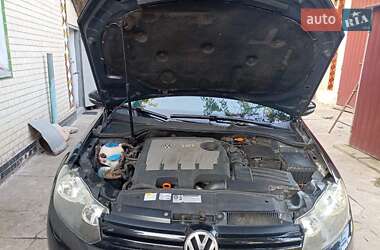 Хэтчбек Volkswagen Golf 2011 в Хмельницком