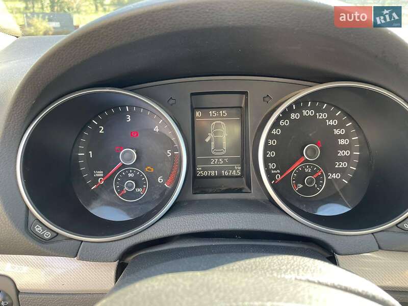 Універсал Volkswagen Golf 2012 в Камені-Каширському