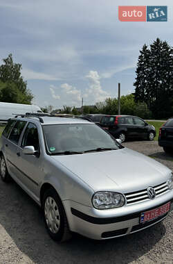 Универсал Volkswagen Golf 2000 в Луцке