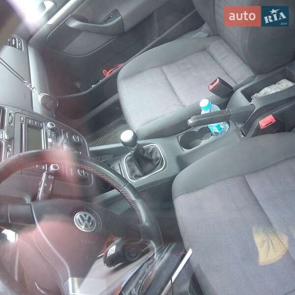 Хэтчбек Volkswagen Golf 2006 в Борисполе