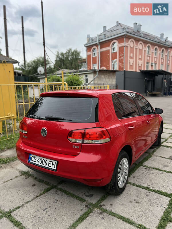 Хэтчбек Volkswagen Golf 2012 в Нежине