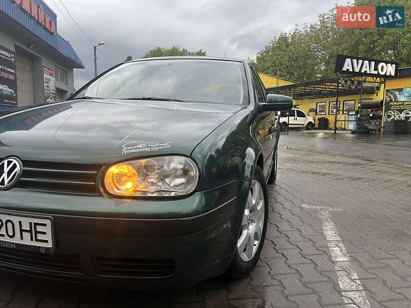 Volkswagen Golf 1998