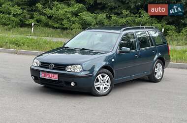 Универсал Volkswagen Golf 2002 в 