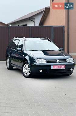 Универсал Volkswagen Golf 2002 в 