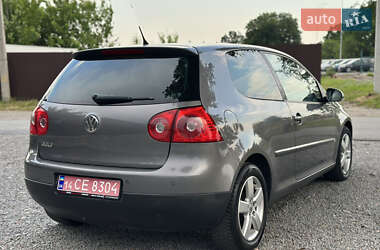 Хэтчбек Volkswagen Golf 2008 в 