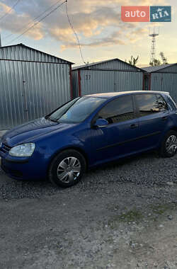 Хэтчбек Volkswagen Golf 2006 в Черкассах