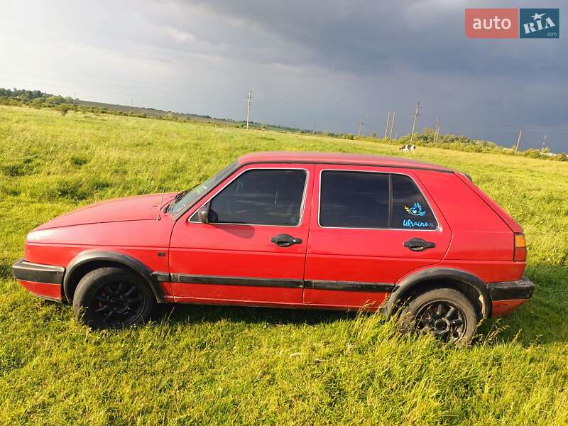 Хэтчбек Volkswagen Golf 1989 в Львове