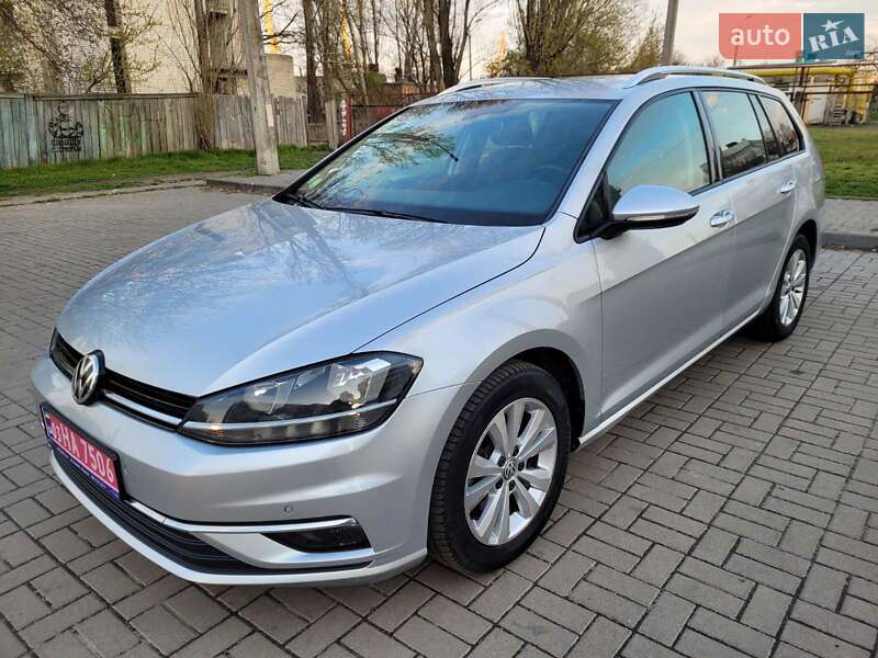 Універсал Volkswagen Golf 2018 в Черкасах