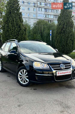 Универсал Volkswagen Golf 2008 в Сумах