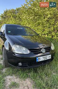 Хетчбек Volkswagen Golf 2003 в Опішне