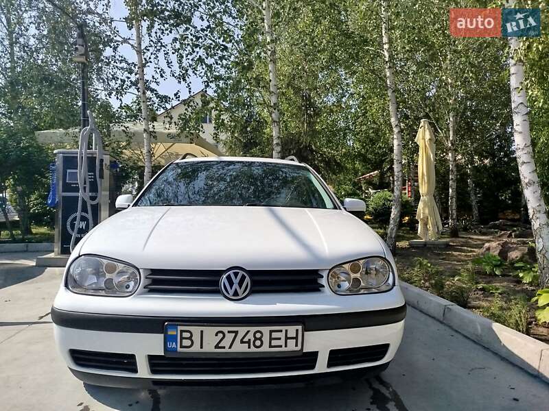 Volkswagen Golf 2001