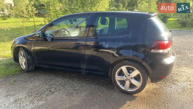 Хэтчбек Volkswagen Golf 2011 в Коломые