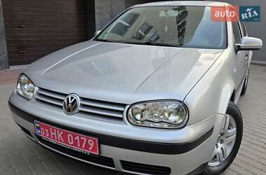 Хэтчбек Volkswagen Golf 2002 в Тернополе