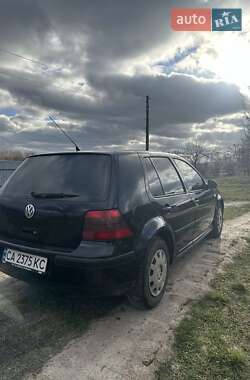 Хэтчбек Volkswagen Golf 1999 в Киеве