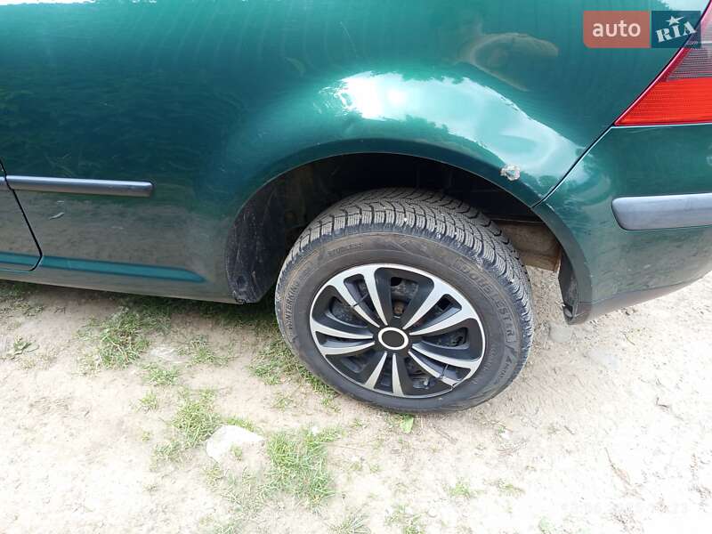 Хетчбек Volkswagen Golf 1999 в Турці