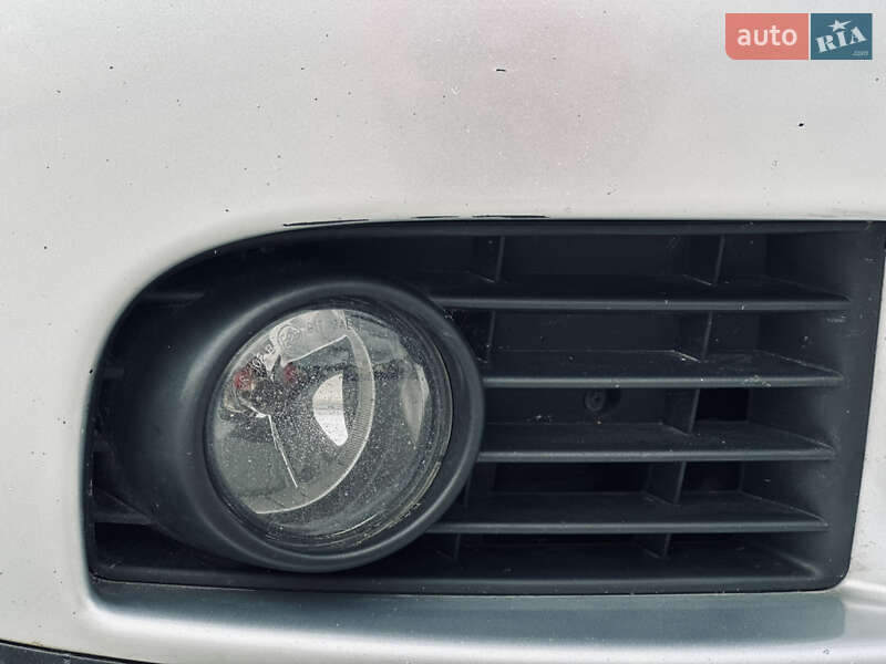 Хетчбек Volkswagen Golf 2008 в Львові