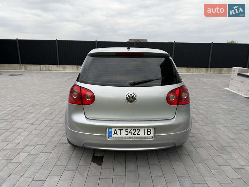 Хэтчбек Volkswagen Golf 2006 в Ивано-Франковске