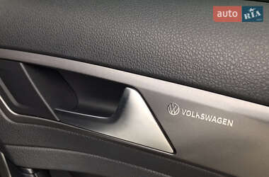 Хэтчбек Volkswagen Golf 2014 в 