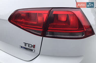 Хэтчбек Volkswagen Golf 2014 в 
